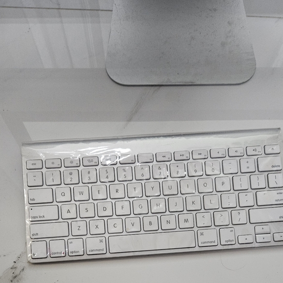 APPLE computer,Computadora APPLE - Picture 2 of 7